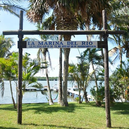 Hotel La Marina Del Rio La Pesca Экстерьер фото
