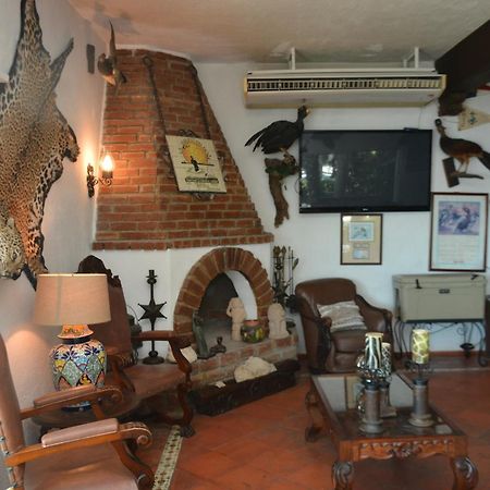 Hotel La Marina Del Rio La Pesca Экстерьер фото
