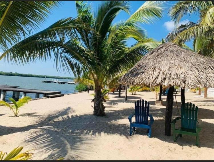 Hotel La Marina Del Rio La Pesca Экстерьер фото
