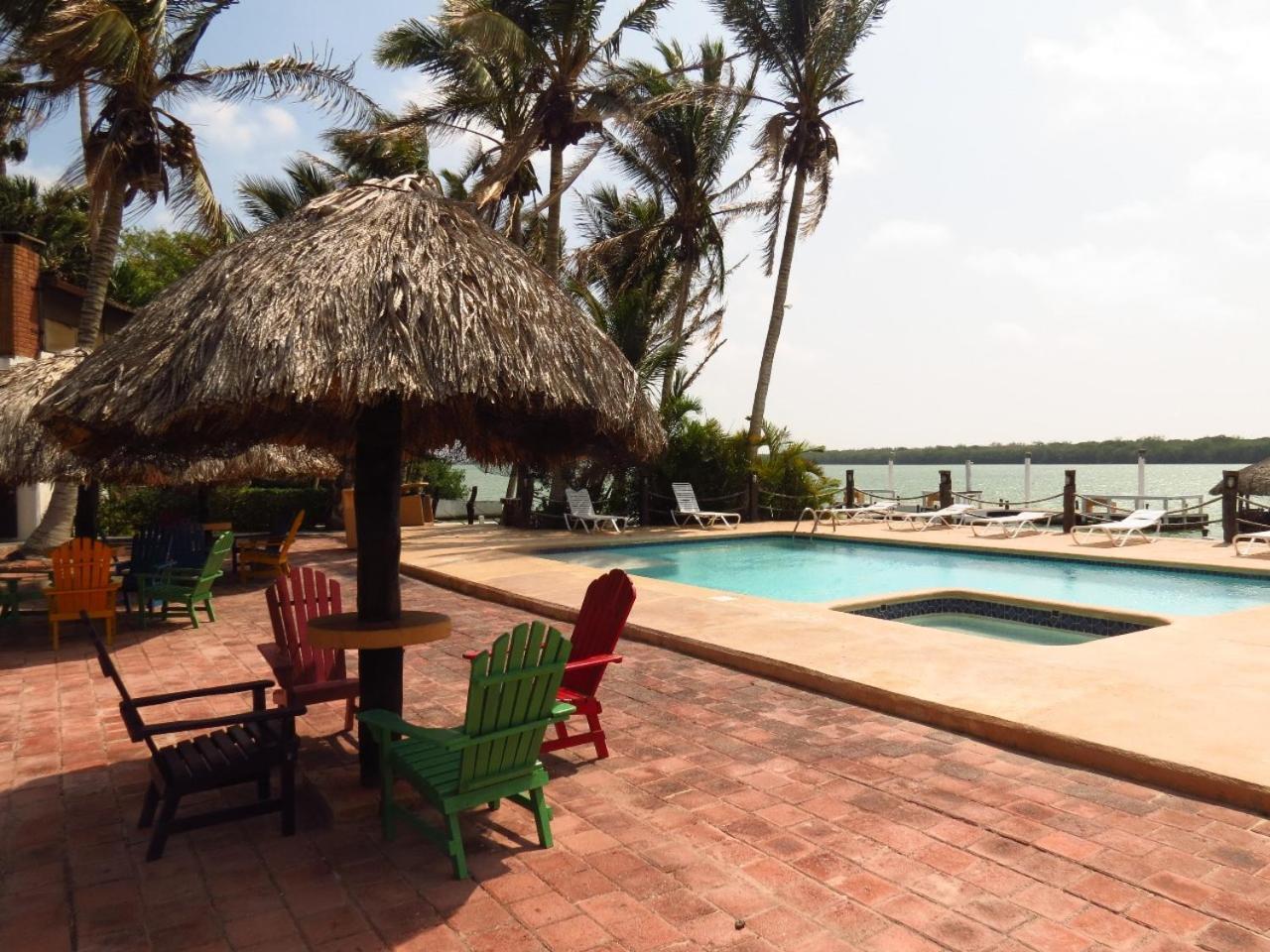 Hotel La Marina Del Rio La Pesca Экстерьер фото